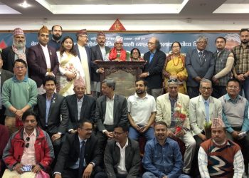 बरिष्ठ कलाकार दुर्गा बराल ‘वात्स्यायन’ को पोखरामा भव्य अभिनन्दन