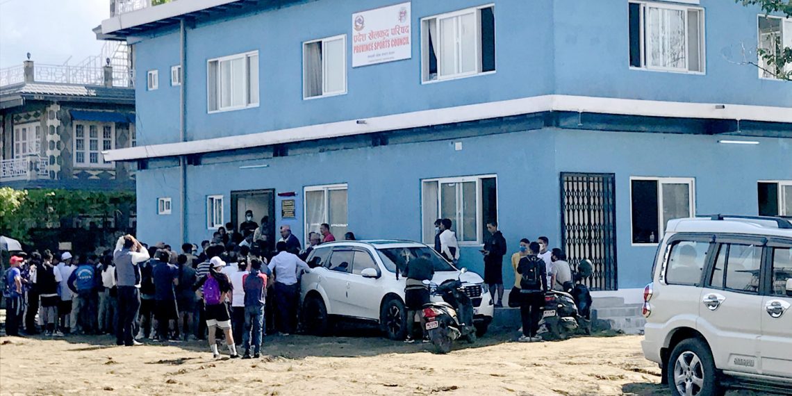 उल्टियो अघिल्लो सरकारको निर्णय