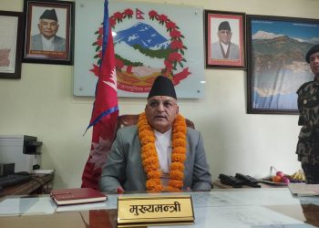 मुख्यमन्त्री पाण्डेको सपथ, माओवादीबाट सुशीला र कांग्रेसबाट सरस्वती मन्त्री