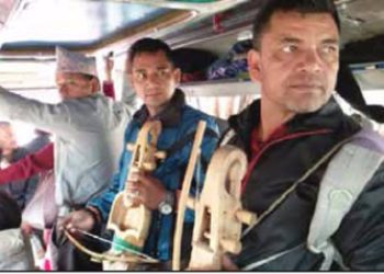 गुड्दै, सारंगी रेट्दै