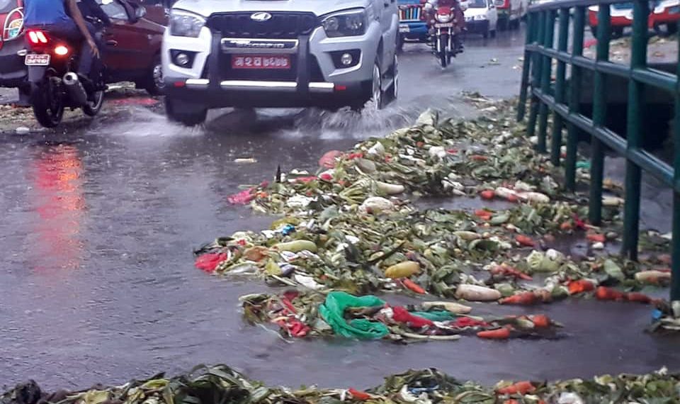 सफा नगरीको फोहोर चर्चा