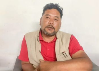 माछापुच्छ्रे ८ का वडाध्यक्ष गुरुङ प्रहरी नियन्त्रणमा