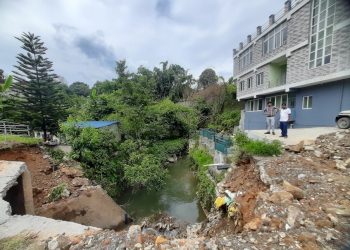 फिर्केखोला मिचेर बनेका संरचना हटाउन पोखरा महानगरको ३५ दिने सूचना