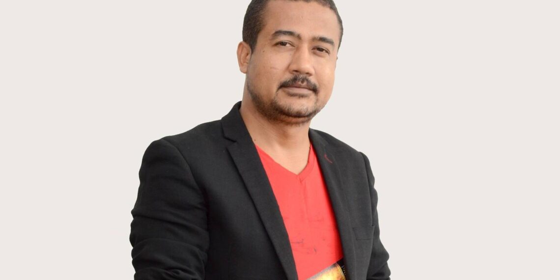 महेश भण्डारी रास्वपा प्रवेश