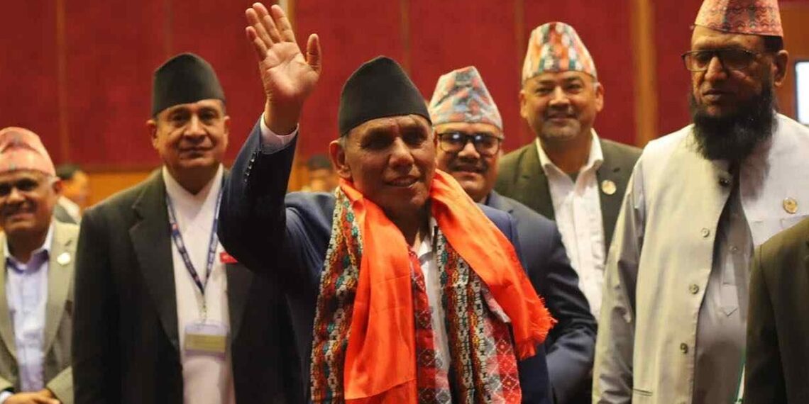 राष्ट्रियसभा अध्यक्षमा माओवादी केन्द्रका दाहाल निर्वाचित