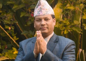 बैन बहादुर सरकारी नियुक्ति त्यागेर राजनीति रोजेको ३ दशकमा जिल्ला नेतृत्व दौडमा