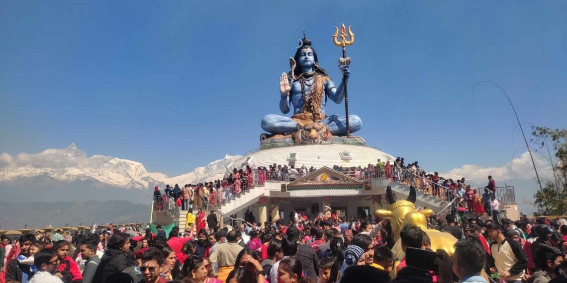 महाशिवरात्रि पर्व:  पुम्दीकोटमा एकै दिनमा १० हजार बढी दर्शनार्थी