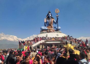 महाशिवरात्रि पर्व:  पुम्दीकोटमा एकै दिनमा १० हजार बढी दर्शनार्थी