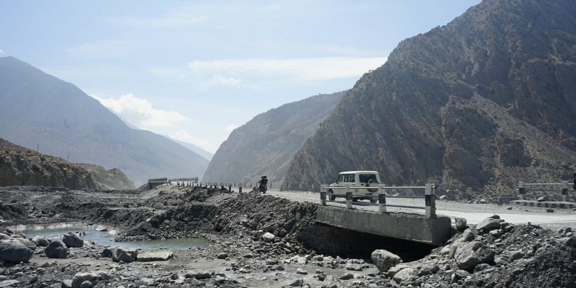 एकातिर खोला, अर्कैतिर पुल