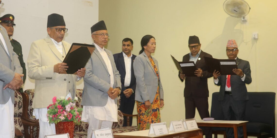 गण्डकीमा फ्लोर क्रस गरेका फणिन्द्र र जता पनि मिल्ने मनाङेलाई मन्त्री पद उपहार