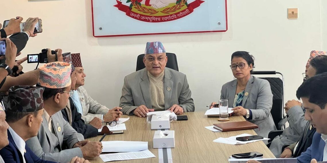 गण्डकीमा काँग्रेस-एमालेको साझा संकल्पः लाइसेन्स आफैं छाप्ने, राइड सेयरिङ खोल्ने