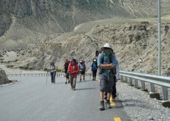 मुस्ताङ र मनाङमा बाह्य पर्यटकको चहलपहल बढ्न थाल्यो