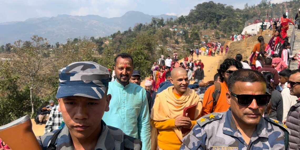 नवग्रह मन्दिर अनुष्ठानमा डा. स्वामी केशवानन्दले दर्शन गरि दिए प्रवचन