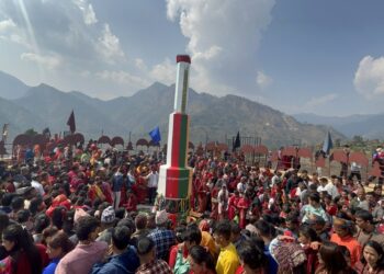 नवग्रह मन्दिरमा एक करोड २५ लाख दीप प्रज्वलन गरियो