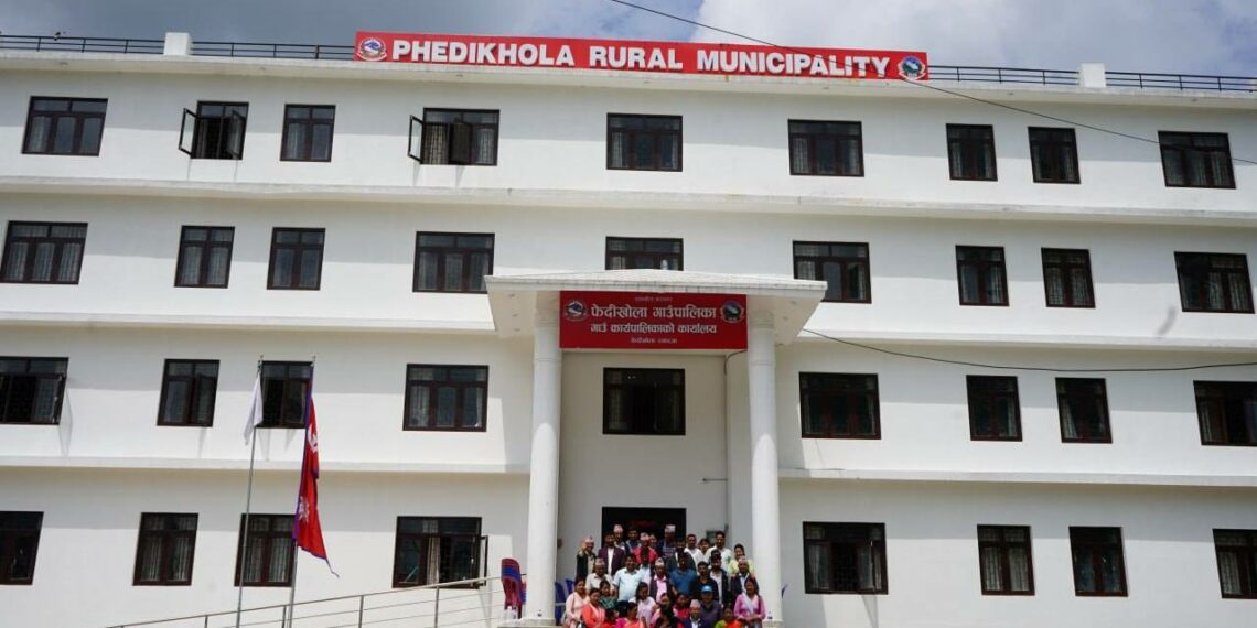 स्याङ्जाको फेदीखोला गाउँपालिका आफ्नै भवनमा