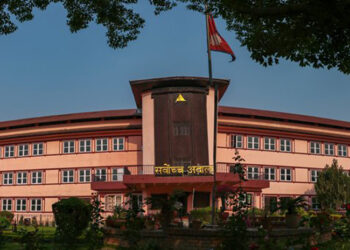 राइड सेयरिङ स्थगन नगर्नु, सार्वजनिक यातायातमा बन्द हड्ताल नगर्नु :सर्वोच्च अदालत