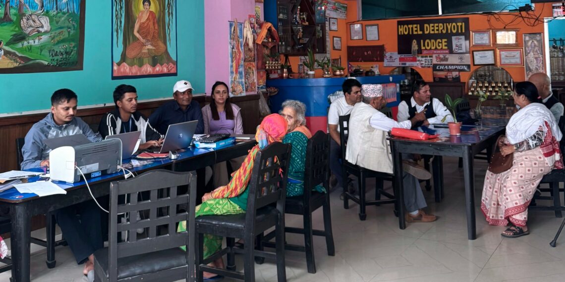 ज्येष्ठ नागरिकको सहजताका लागि पोखरा पुगेर सामाजिक सुरक्षा भत्ता नवीकरण