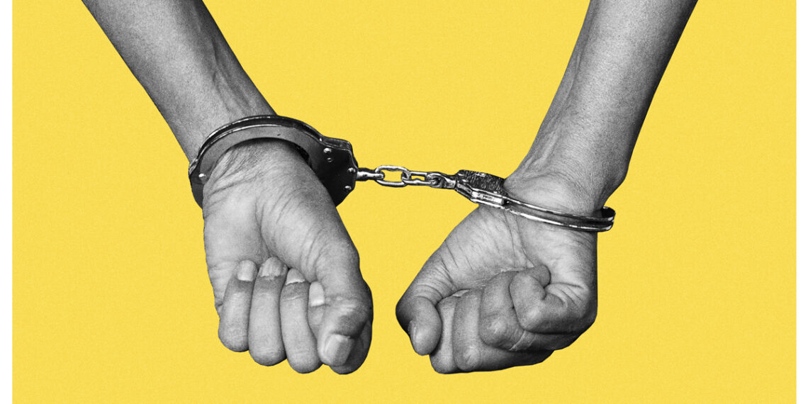 कारागारबाट फरार भएका दुई कैदी स्याङ्जामा पक्राउ