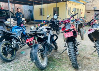 चर्को आवाज निकाल्ने र कागजपत्रबिनाका मोटरसाइकल प्रहरी नियन्त्रणमा