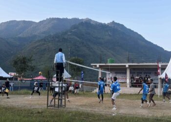 बयरघारीमा पुरुष भलिबल सुरु: शुक्लागण्डकी र भीरकोटको विजयी सुरुआत
