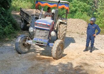 अवैध नदीजन्य पदार्थ उत्खनन र ओसारपसारमा संलग्न ट्याक्टर नियन्त्रणमा