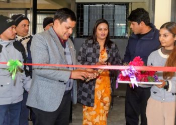 गल्याङ नगर अस्पतालमा नागरिक आरोग्य सेवा सञ्चालन