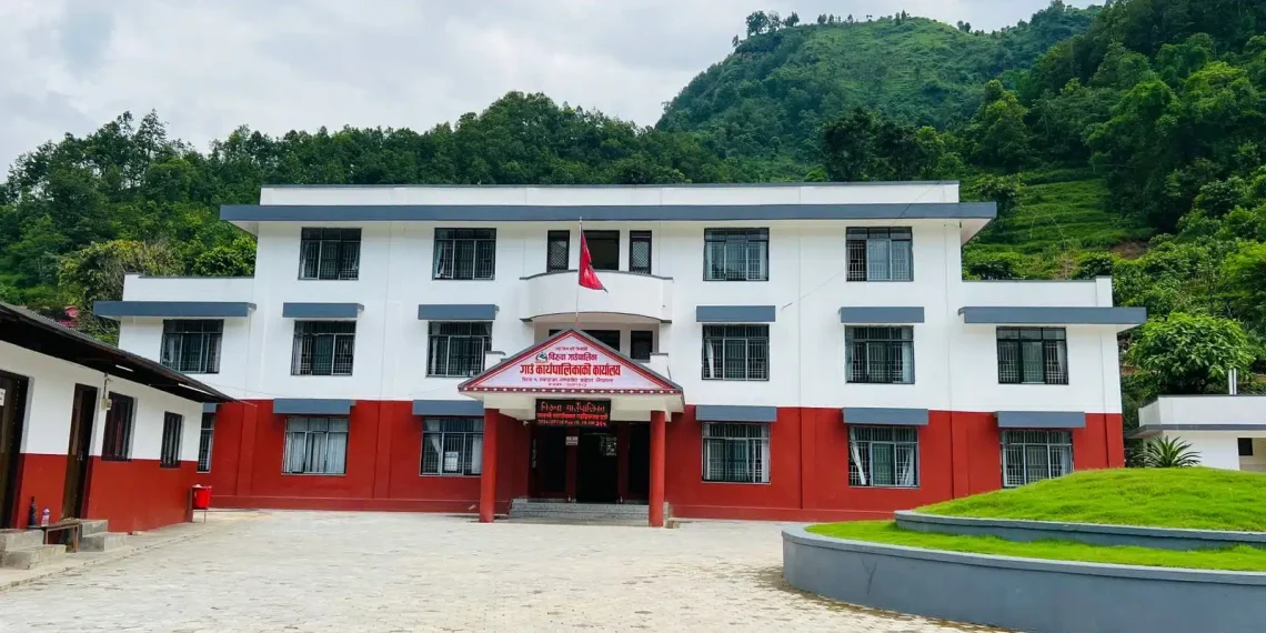 बिरुवा गाउँपालिकाबाट विद्यार्थीलाई दिवा खाजामा पाँच रुपैयाँ अनुदान