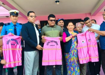 गुलाबी पहिचानमा जोडिए वालिङका अटो चालक