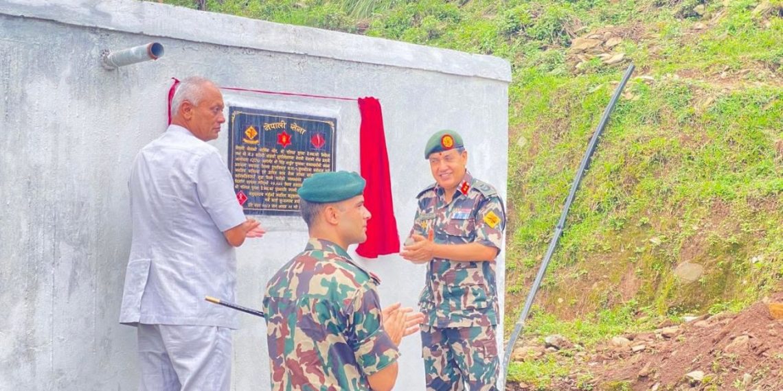 नेपाली सेनाद्वारा नुवाकोटमा २० हजार लिटरको ट्याङ्की निर्माण