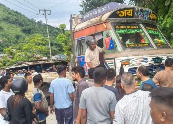 टेलरको ठक्करबाट मोटरसाइकल चालकको मृत्यु