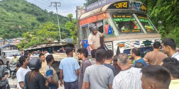 टेलरको ठक्करबाट मोटरसाइकल चालकको मृत्यु