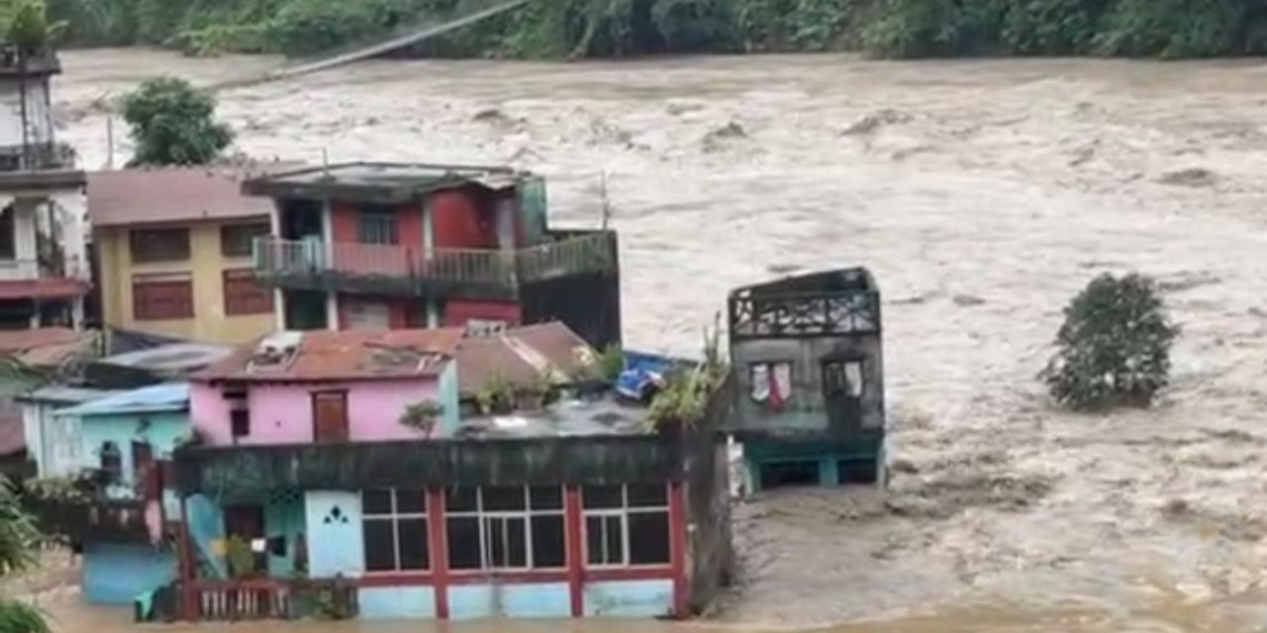 कालीगण्डकीको बाढीले सेतीबेणीका ५० घर डुबानमा